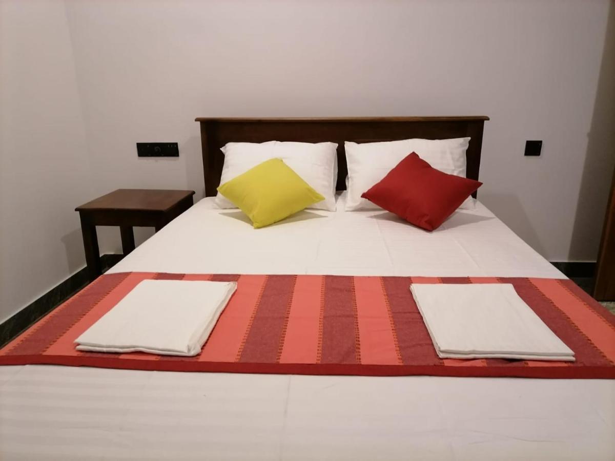 Ceylonima Home Stay Anuradhapura Exteriör bild
