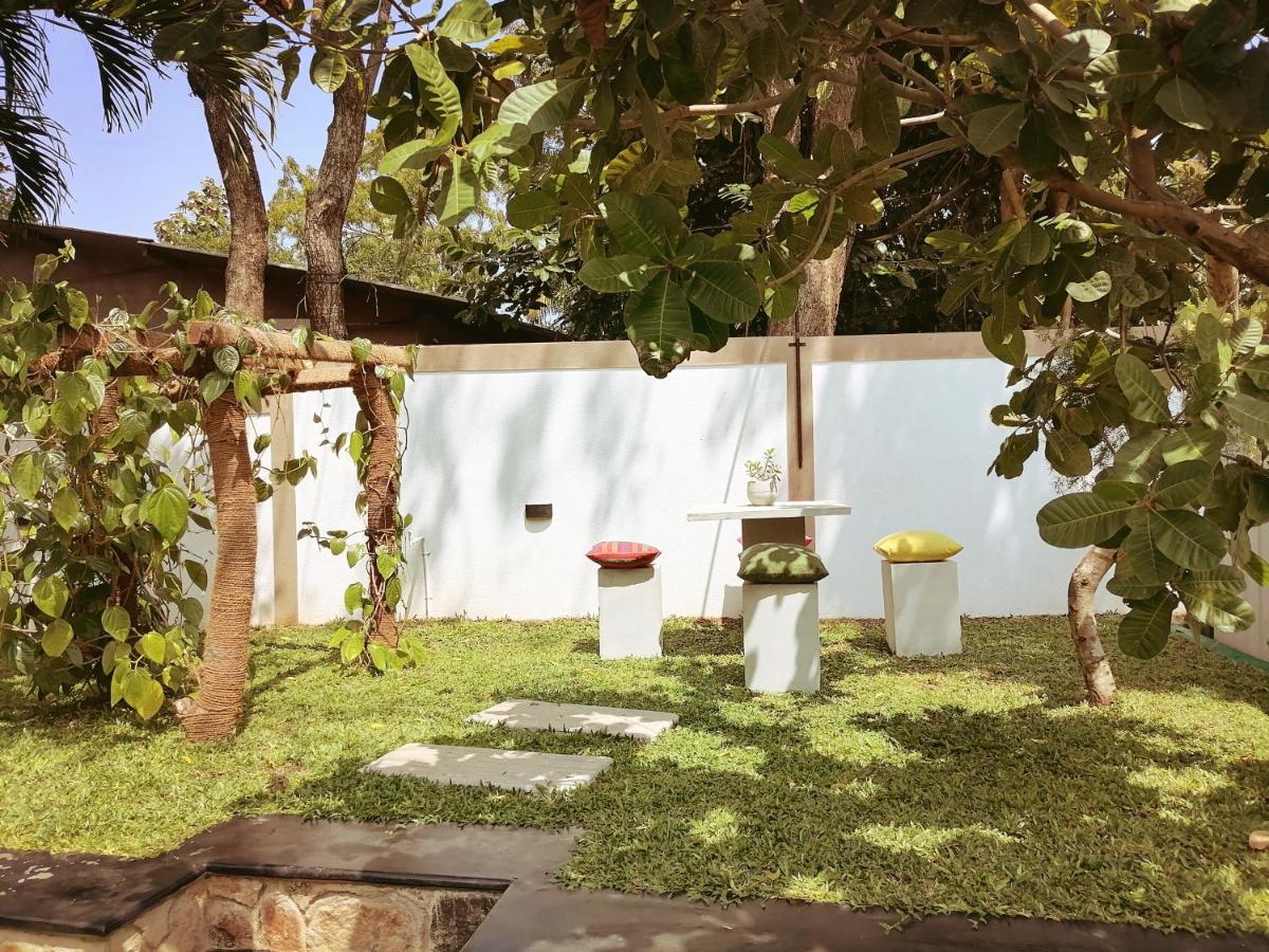 Ceylonima Home Stay Anuradhapura Exteriör bild