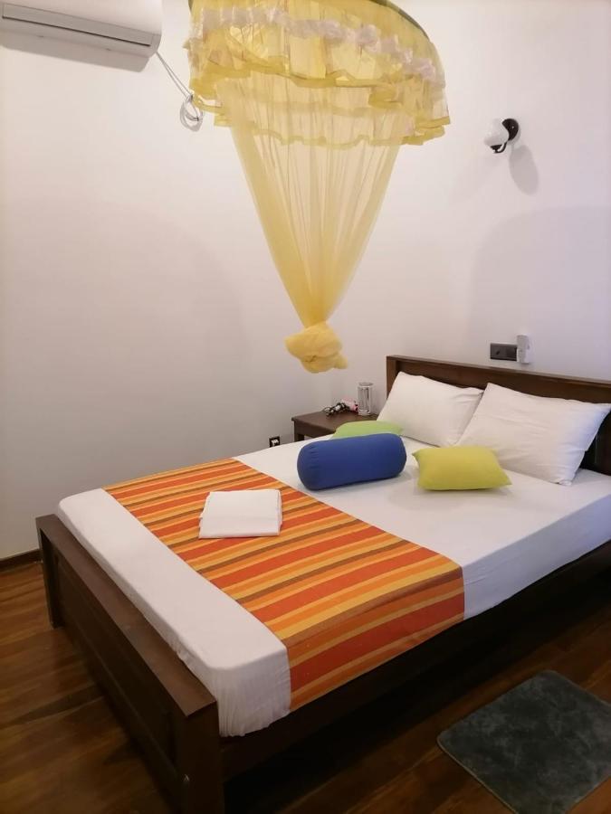 Ceylonima Home Stay Anuradhapura Exteriör bild