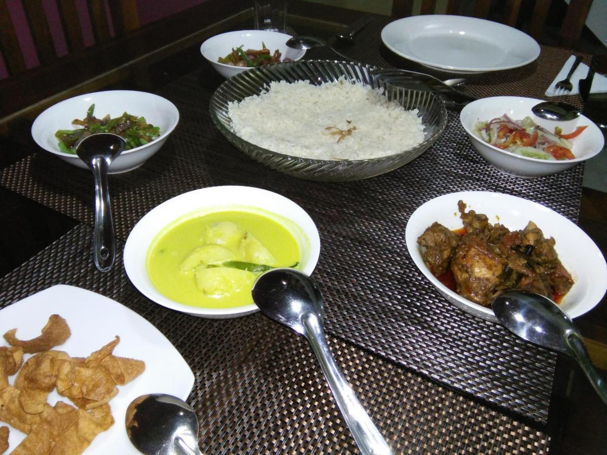 Ceylonima Home Stay Anuradhapura Exteriör bild