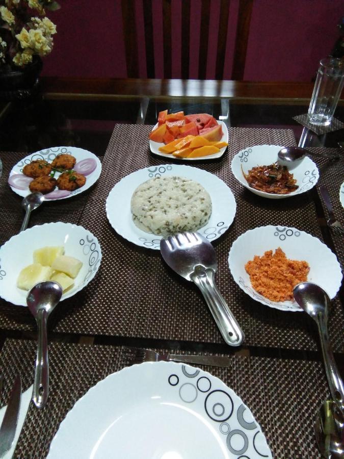 Ceylonima Home Stay Anuradhapura Exteriör bild